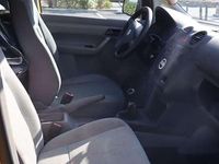 Usata VW Caddy 76 CV (55 kW) 2006 Giallo Monovolume