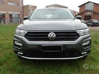 Usata VW T-Roc Pro 150 CV (110 kW) 2020 Grigio SUV