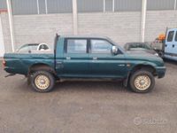 Usata Mitsubishi L200 99 CV (72 kW) 1998 Verde Pick-up