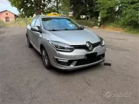 Usata Renault Mégane GrandTour 110 CV (80 kW) 2015 Grigio Station wagon