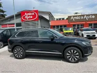 Usata VW Touareg Elegance 231 CV (169 kW) 2021 Nero SUV
