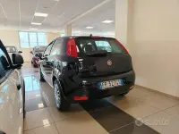 Usata Fiat Punto Street 95 CV (69 kW) 2018 Nero Utilitaria