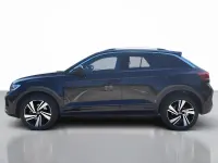 Usata VW T-Roc R-line 150 CV (110 kW) 2024 Deep black perlato SUV