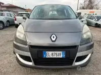 Usata Renault Scenic E-Tech 110 CV (80 kW) 2012 Argento Monovolume