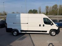 Usata Peugeot Boxer S 140 CV (102 kW) 2023 Bianco pastello Furgone