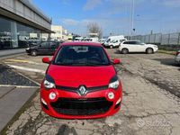 Gebraucht Renault Twingo 75 PS (55 kW) 2012 Rot Kleinwagen