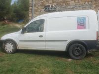Usata Opel Combo 102 CV (75 kW) 2010 Monovolume