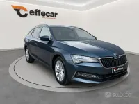 Usata Skoda Superb Executive 156 CV (114 kW) 2020 Grigio Station wagon