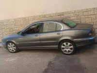 Usata Jaguar X-type Classic 131 CV (96 kW) 2004 Grigio Berlina