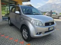 Usata Daihatsu Terios 105 CV (77 kW) 2007 Argento SUV