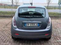 Usata Lancia Ypsilon 60 CV (44 kW) 2009 Grigio Utilitaria