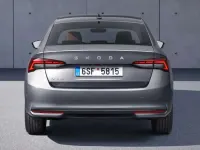 Nuova Skoda Octavia Style 116 CV (85 kW) 2025 Argento Berlina