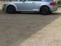 Usata Audi TT 180 CV (132 kW) 2004 Grigio Coupé