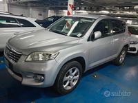 Usata Toyota RAV4 136 CV (100 kW) 2012 Grigio SUV