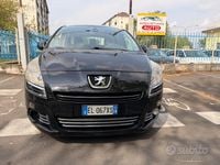 Usata Peugeot 5008 112 CV (82 kW) 2012 Nero Monovolume