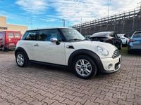 Usata Mini ONE 75 CV (55 kW) 2011 Beige Utilitaria