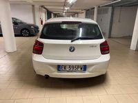 Usata BMW 118 143 CV (105 kW) 2011 Bianco Utilitaria