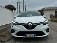 Usata Renault Clio V Business 101 CV (74 kW) 2022 Bianco Berlina