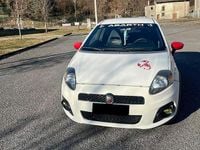 Usata Abarth Grande Punto 180 CV (132 kW) 2010 Bianco Utilitaria