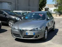 Usata Alfa Romeo 147 Progression 105 CV (77 kW) 2008 Grigio Utilitaria