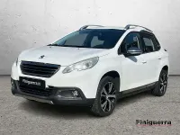 Usata Peugeot 2008 Allure 120 CV (88 kW) 2015 Bianco SUV