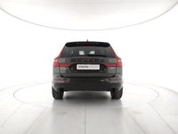 Usata Volvo XC60 Momentum 197 CV (144 kW) 2021 Grigio scuro SUV