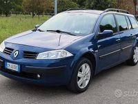 Usata Renault Mégane II Dynamique 104 CV (76 kW) 2005 Blu Berlina