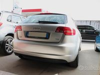 usata Audi A3 Sportback 1.6 TDI 90cv Restyling - 10/2011