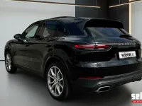 Usata Porsche Cayenne 340 CV (250 kW) 2018 Ri0f blu metallizzato SUV