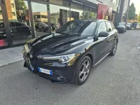 Usata Alfa Romeo Stelvio Sprint 160 CV (117 kW) 2022 Nero SUV