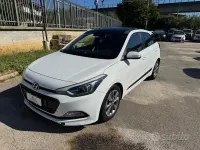 Brugt Hyundai i20 Comfort 75 HK (55 kW) 2016 Hvid Sedan