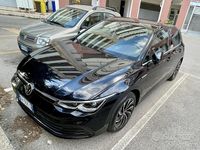 Begagnad VW Golf VIII 131 HK (96 kW) 2021 Svart Sedan