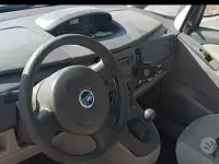 Usata Fiat Idea 95 CV (69 kW) 2005 Grigio Monovolume