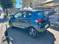 Usata Peugeot 108 Allure 72 CV (52 kW) 2021 Grigio Utilitaria