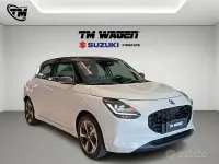 Usata Suzuki Swift 83 CV (61 kW) 2025 Bicolore Utilitaria