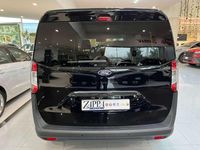 Usata Ford Tourneo Titanium 124 CV (91 kW) 2025 Nero Furgone