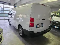 Usata Opel Vivaro-e Combi 119 CV (87 kW) 2024 Bianco Monovolume