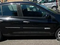 Usata Renault Clio II 75 CV (55 kW) 2010 Nero Berlina