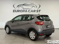 Usata Renault Captur 90 CV (66 kW) 2015 Grigio SUV