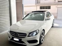 Usata Mercedes C220 AMG 170 CV (125 kW) 2017 Bianco Berlina