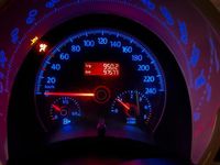 Usata VW New Beetle 105 CV (77 kW) 2007 Bianco Utilitaria
