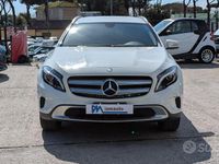 Usata Mercedes GLA200 156 CV (114 kW) 2015 Bianco SUV