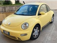 Usata VW New Beetle 2001 Giallo Utilitaria