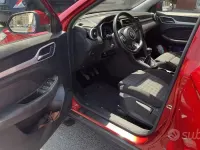 Usata MG ZS Comfort 106 CV (77 kW) 2022 Rosso SUV