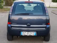 Usata Opel Meriva Enjoy 90 CV (66 kW) 2010 Grigio Monovolume