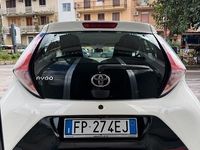Usata Toyota Aygo Business Edition 69 CV (50 kW) 2018 Bianco Utilitaria