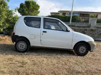 Usata Fiat 600 54 CV (39 kW) 2000 Bianco Berlina