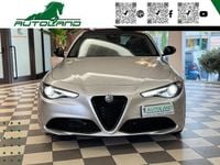 Usata Alfa Romeo Giulia Tech Edition 160 CV (117 kW) 2020 Argento metallizzato Berlina