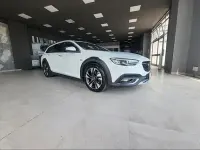 Usata Opel Insignia 260 CV (191 kW) 2018 Bianco Station wagon