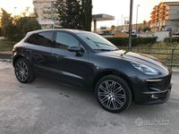 Usata Porsche Macan 253 CV (186 kW) 2018 Grigio SUV